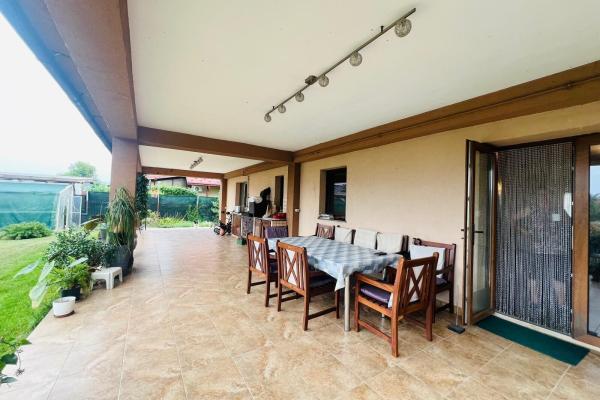 Casă solidă Săsar la cheie ,zona Vama ,teren 10 ari ,la 3 min de Baia Mare comision 0 %