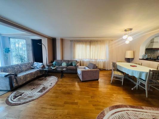 Casă solidă  Săsar la cheie ,zona Vama ,teren 10 ari ,la 3 min de Baia Mare comision 0 %
