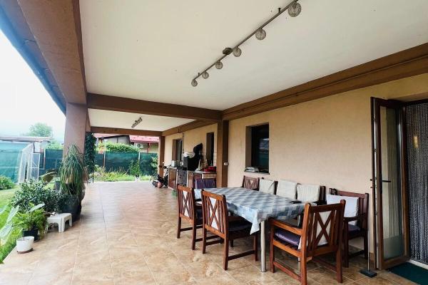 Casă solidă Săsar la cheie ,zona Vama ,teren 10 ari ,la 3 min de Baia Mare comision 0 %