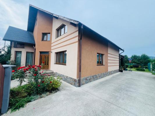 Casă solidă  Săsar la cheie ,zona Vama ,teren 10 ari ,la 3 min de Baia Mare comision 0 %