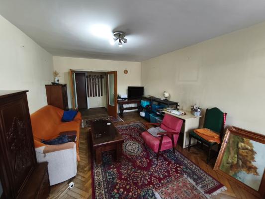 Apartament 3 camere – 95 mp, zona centrală, Casa de Cultură, ,etaj 3