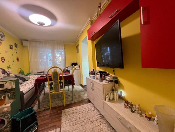 Apartament 3 camere, ultracentral, etaj 2, Casa de Pensii /Hortensiei, 0% comision