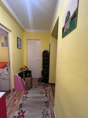 Apartament 3 camere, ultracentral, etaj 2, Casa de Pensii /Hortensiei, 0% comision