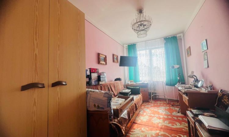 Vintage apartament 3 camere , Iuliu Maniu ,zona excelenta etaj 3