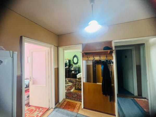 Vintage apartament  3 camere , Iuliu Maniu  ,zona excelenta etaj 3