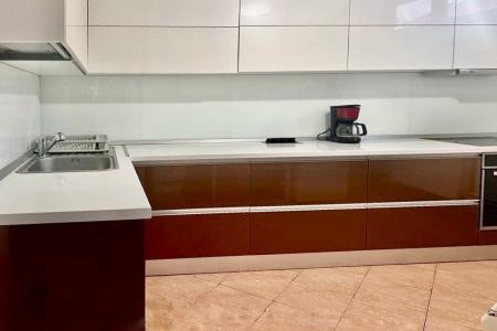 Inchiriere - spatiu versatil,parter,acces direct,90 mp ,3 camere