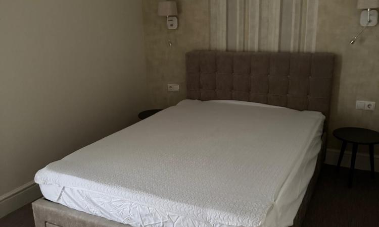 Inchiriere-apartament 3 camere nou ,ultrafinisat ,Ghe.Sincai