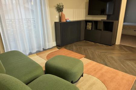 Inchiriere-apartament 3 camere nou ,ultrafinisat ,Ghe.Sincai