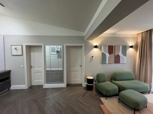 Inchiriere-apartament 3 camere nou ,ultrafinisat ,Ghe.Sincai