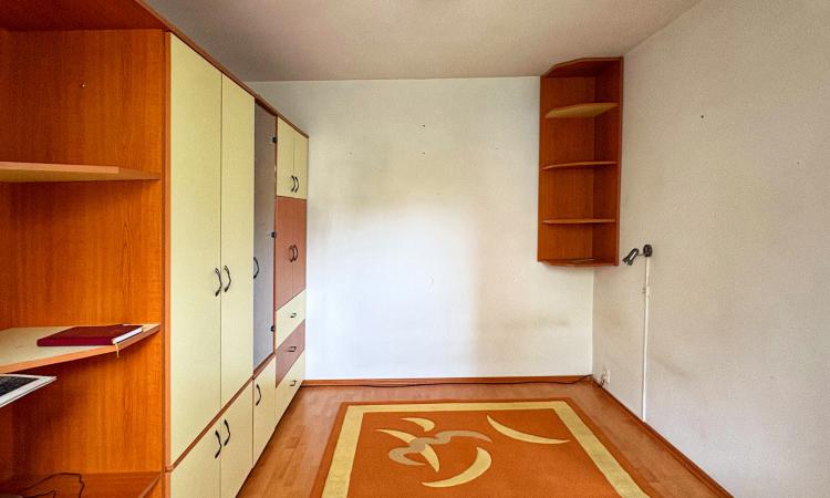 Apartament 2 camere, Cuza Voda, etaj 1