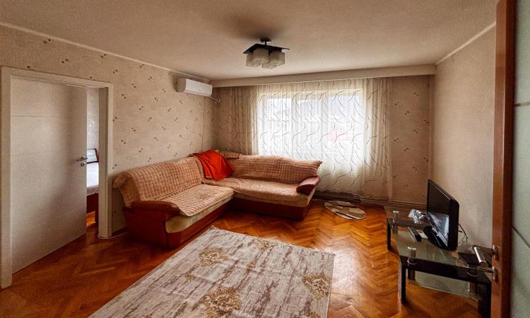 Apartament 2 camere, Bld. Traian, zona Dalia