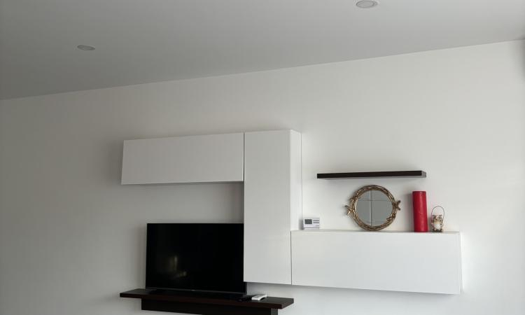Apartament 2 camere,ultracentral ,etaj 2,zona excelentă