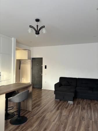 Apartament 2 camere,ultracentral ,etaj 2,zona excelentă