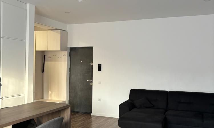Apartament 2 camere,ultracentral ,etaj 2,zona excelentă