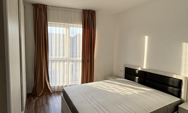 Apartament 2 camere,ultracentral ,etaj 2,zona excelentă