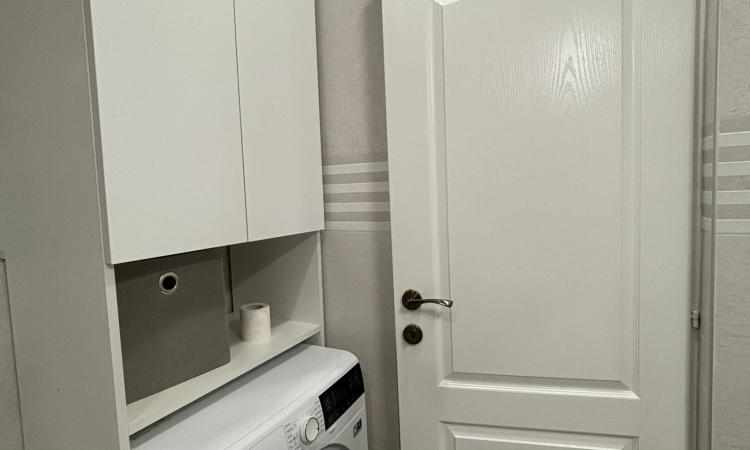 Apartament 2 camere,ultracentral ,etaj 2,zona excelentă