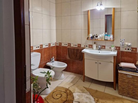 Casă de vânzare, zona Parc Municipal Regina Maria
