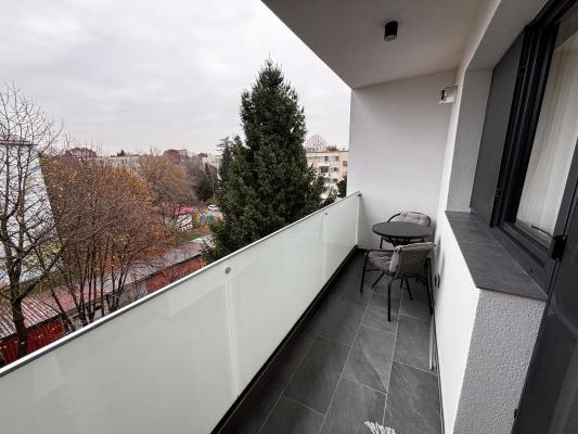 Apartament 2 camere - str. G. Enescu, zona Vivo