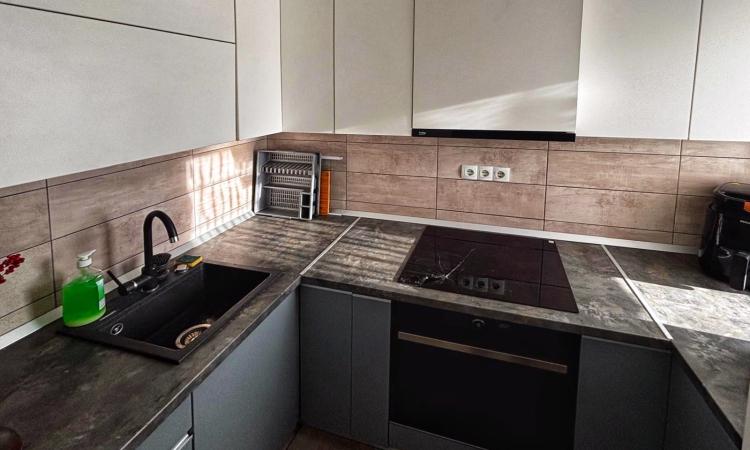 Apartament cu 2 camere - str. Vlad Țepeș (zona Gării)
