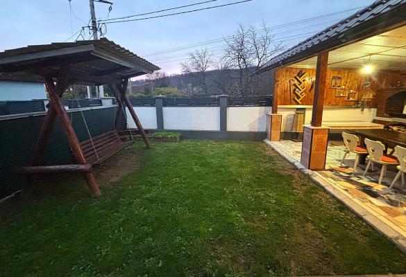 Casă modernă - de vânzare - Tăuții-Măgherăuș