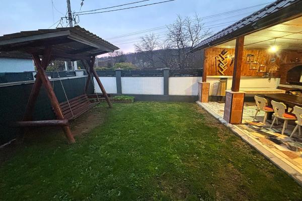 Casă modernă - de vânzare - Tăuții-Măgherăuș