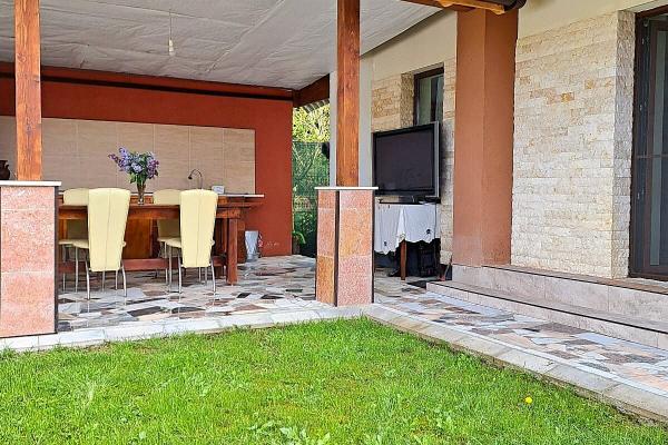 Casă modernă - de vânzare - Tăuții-Măgherăuș