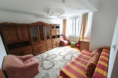 Apartament decomandat, 71 mp, etaj 1, orientare sudică – locație excelentă, lângă Gala Il Padrino