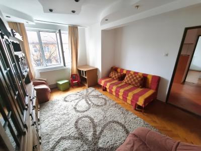 Apartament decomandat, 71 mp, etaj 1, orientare sudică – locație excelentă, lângă Gala Il Padrino