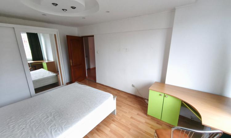Apartament decomandat, 71 mp, etaj 1, orientare sudică – locație excelentă, lângă Gala Il Padrino