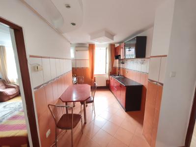Apartament decomandat, 71 mp, etaj 1, orientare sudică – locație excelentă, lângă Gala Il Padrino