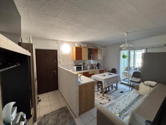 Apartament 2 camere - decomandat, B-dul Regele Ferdinand