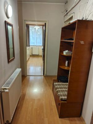 Apartament 3 camere -parter înalt, zona Dragoș Vodă