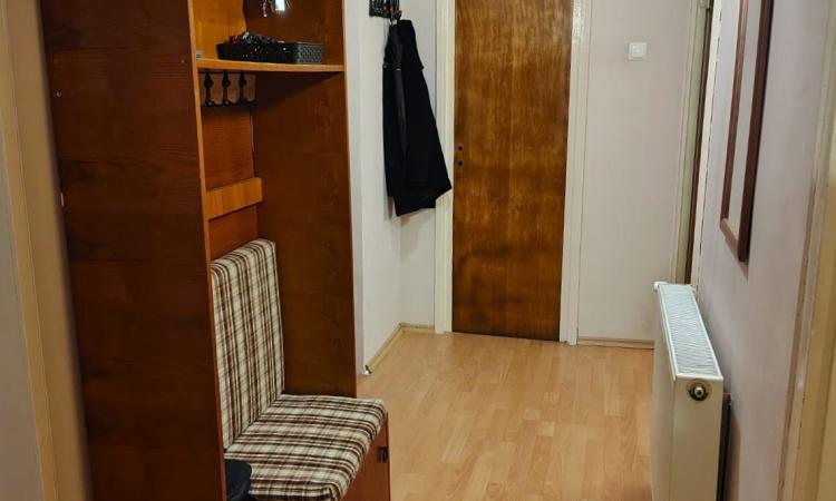 Apartament 3 camere -parter înalt, zona Dragoș Vodă