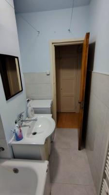 Apartament 3 camere -parter înalt, zona Dragoș Vodă
