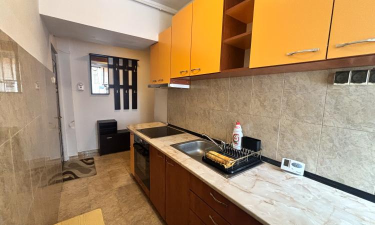 Apartament 2 camere - str. Cuza Voda, Parter