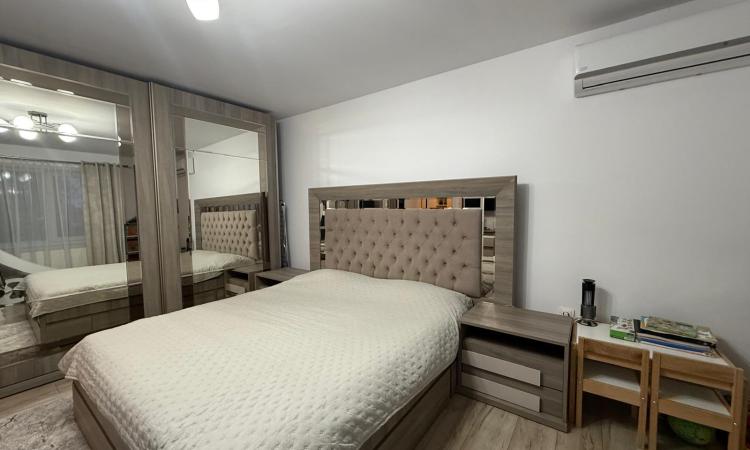 Apartament 2 camere,etaj 1 ,Regele Ferdinand ,zona iesire Grosi piata agroalimentara