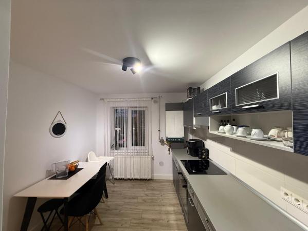 Apartament 2 camere,etaj 1 ,Regele Ferdinand ,zona  iesire Grosi piata agroalimentara