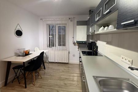 Apartament 2 camere,etaj 1 ,Regele Ferdinand ,zona iesire Grosi piata agroalimentara