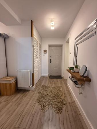 Apartament 2 camere,etaj 1 ,Regele Ferdinand ,zona  iesire Grosi piata agroalimentara