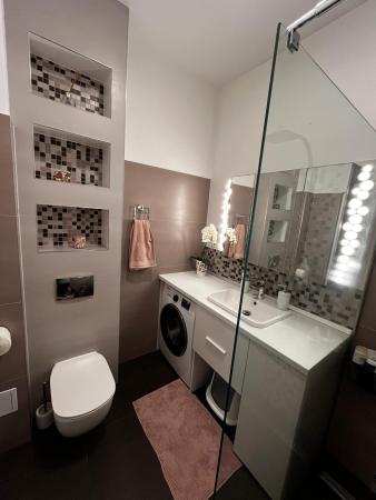 Apartament 2 camere ,Centrul vechi V.Lucaciu ,modern gata de mutare,etaj 1