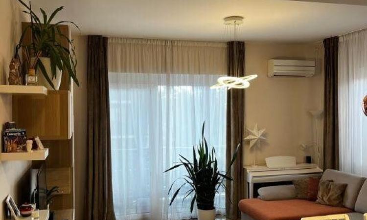 Apartament 2 camere ,Centrul vechi V.Lucaciu ,modern gata de mutare,etaj 1