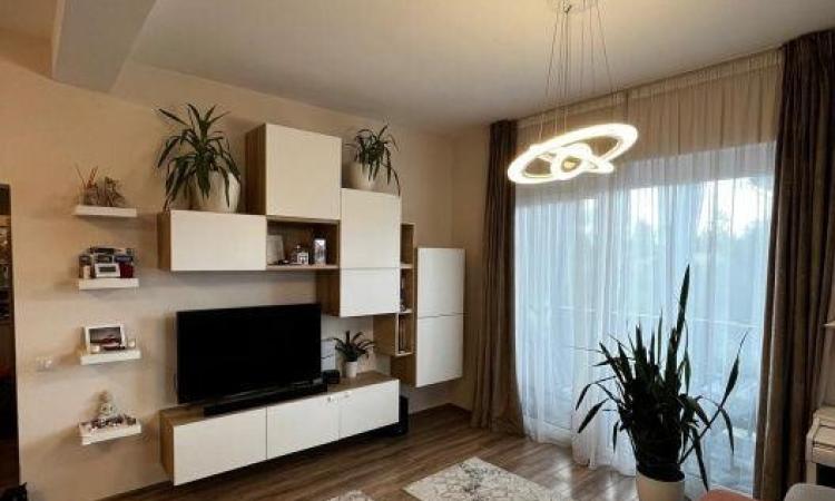 Apartament 2 camere ,Centrul vechi V.Lucaciu ,modern gata de mutare,etaj 1