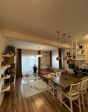 Apartament 2 camere ,Centrul vechi V.Lucaciu ,modern gata de mutare,etaj 1