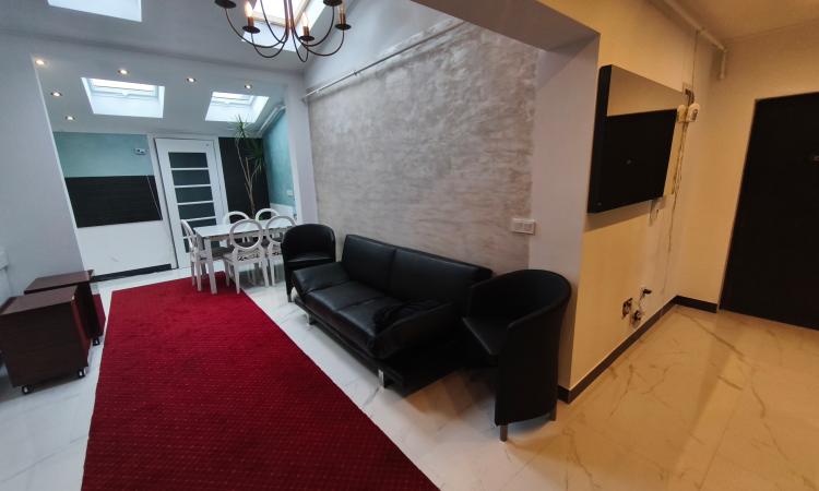 Apartament de închiriat – 4 camere, 100 mp, zona Mărul de Aur, Baia Mare Loc de parcare inclus