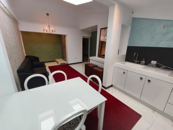 Apartament de închiriat – 4 camere, 100 mp, zona Mărul de Aur, Baia Mare  Loc de parcare inclus