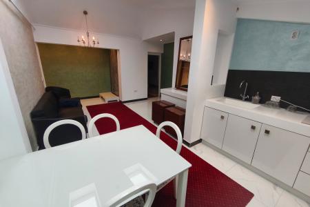 Apartament de închiriat – 4 camere, 100 mp, zona Mărul de Aur, Baia Mare Loc de parcare inclus