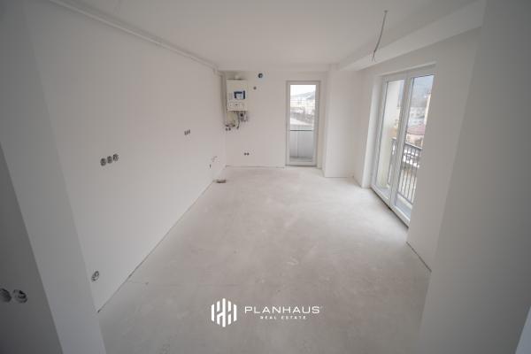 Apartament 3 camere ,Centrul vechi Baia Mare ,zona Grivitei