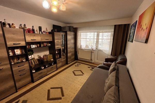 Apartament 3 camere de vânzare – Bld. Traian, Muzeul de Mineralogie