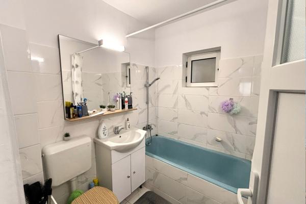 Apartament 3 camere de vânzare – Bld. Traian, Muzeul de Mineralogie