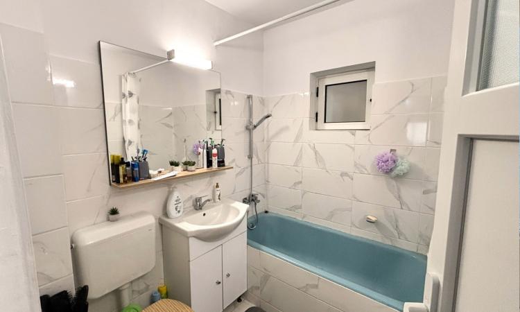 Apartament 3 camere de vânzare – Bld. Traian, Muzeul de Mineralogie